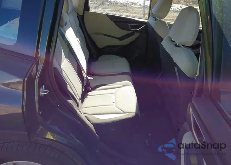 2022 Subaru Forester z USA, uszkodzony, nr VIN JF2SKACC5NH441955